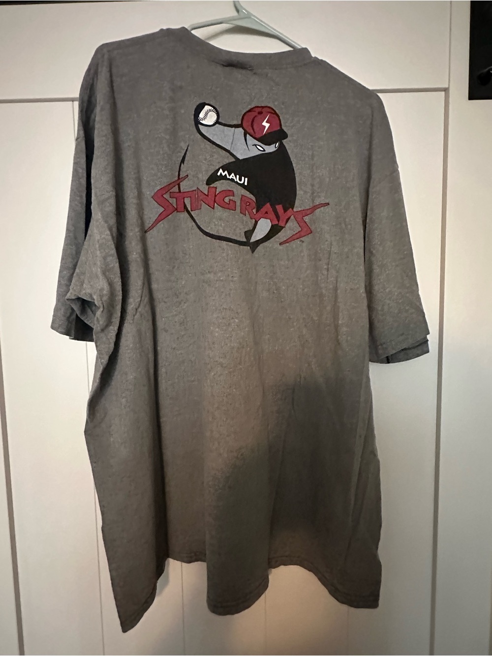 Maui Stingrays tee shirt